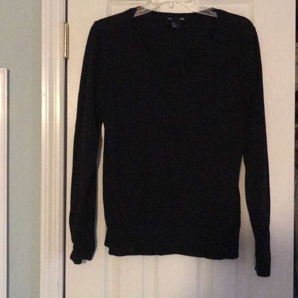 Black V neck sweater